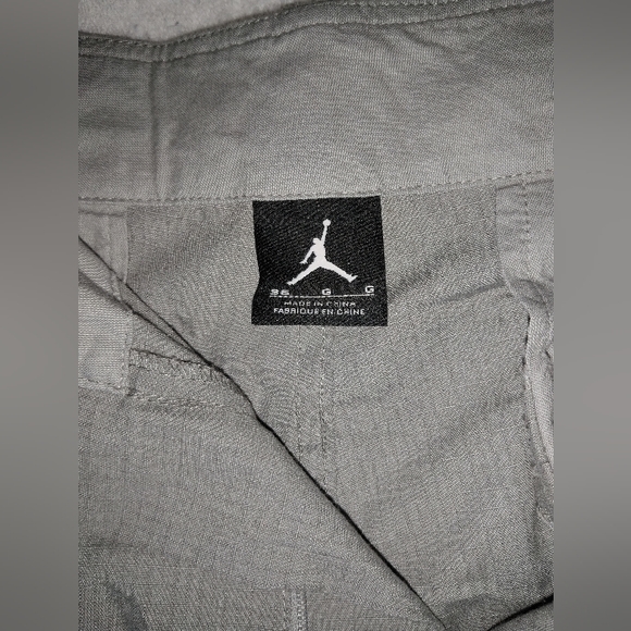 Nike air Jordan cargo pants size 36 - Picture 3 of 6